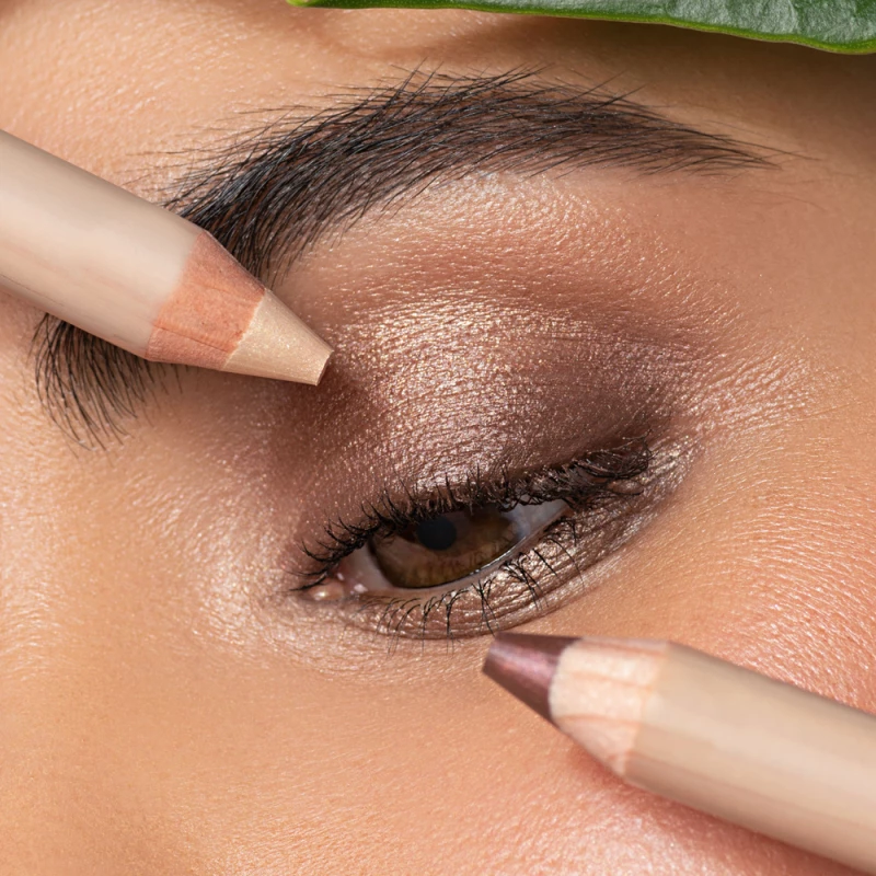 Effortless Elegance: Unveiling the Versatility of Eye Shadow Stick